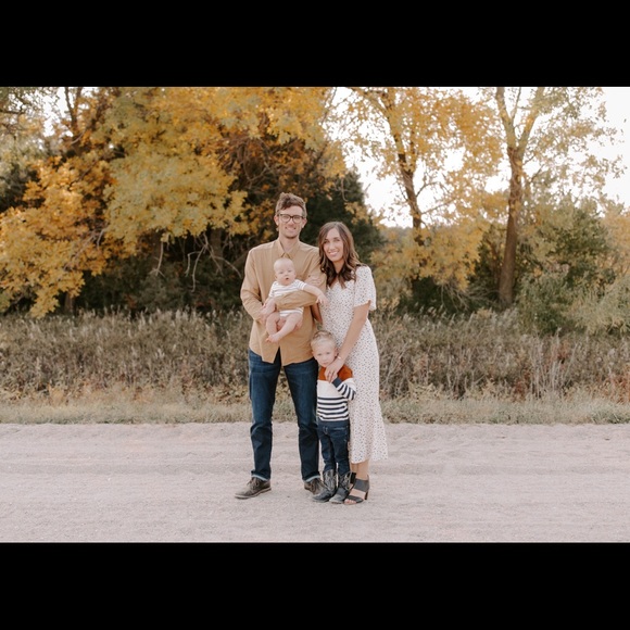 Meet your Posher, Tatum - Picture 1 of 1